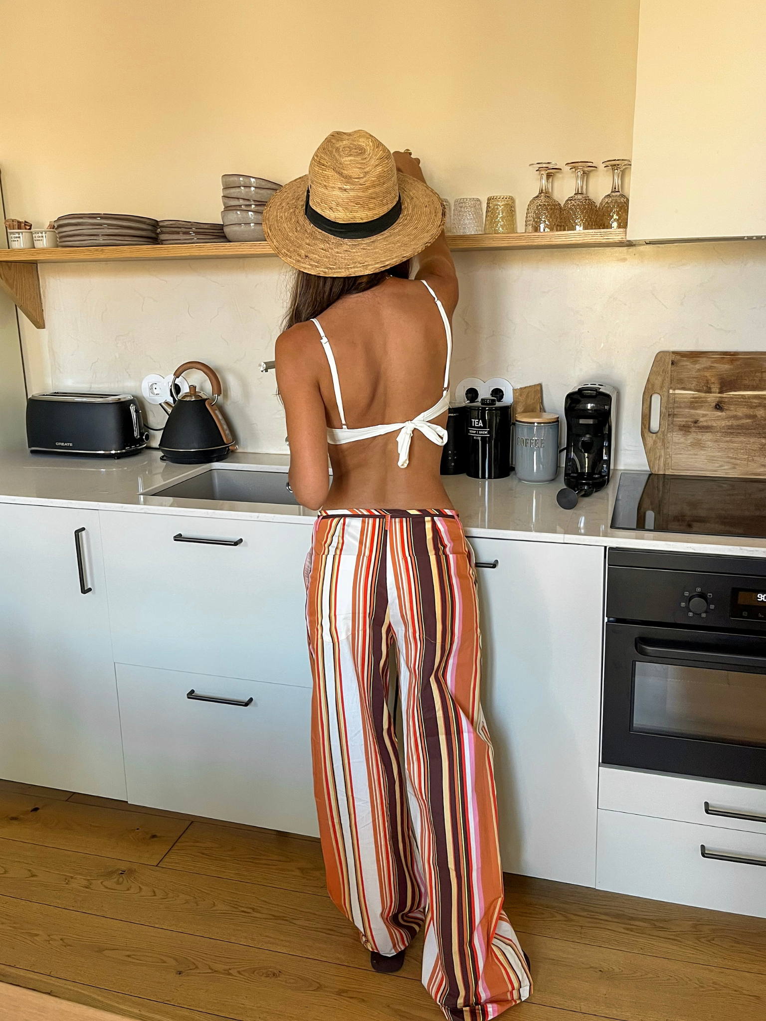 The Capri Top — Écru
